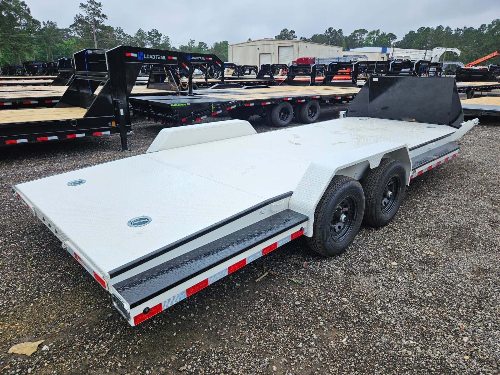 2026 Load Trail CZ 83X20 Sport Hauler Car Trailer 9990 LB - Image 2