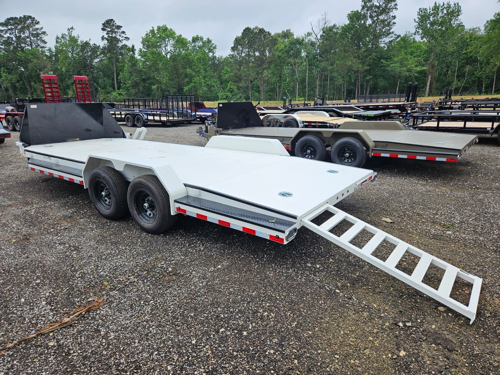 2026 Load Trail CZ 83X20 Sport Hauler Car Trailer 9990 LB - Image 12