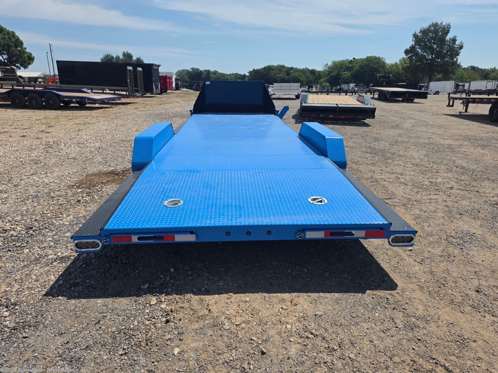 2026 Load Trail CZ 83X22 Sport Hauler Car Trailer 7K LB - Image 4