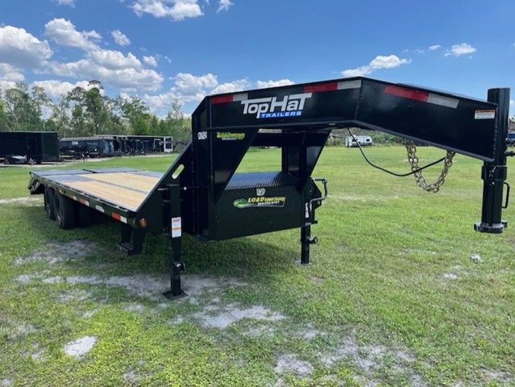 New 2026 Top Hat 8.5 x 25 Gooseneck Flatbed Trailer 24,000 lb GVWR at Trailer Tails LLC